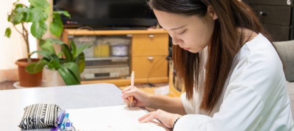 意外に低い保育士試験の合格率